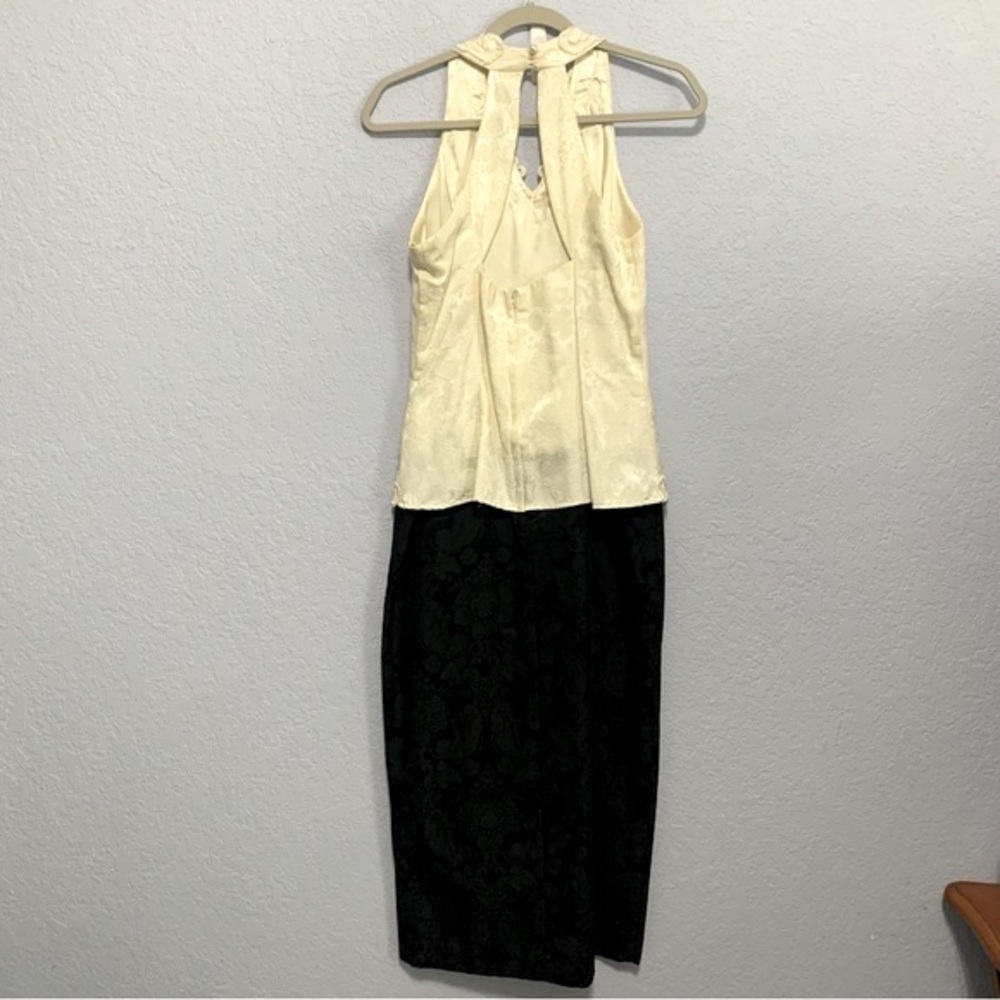 Scott McClintock Vintage Halter Top Embroidered Evening Dress - Picture 10 of 10